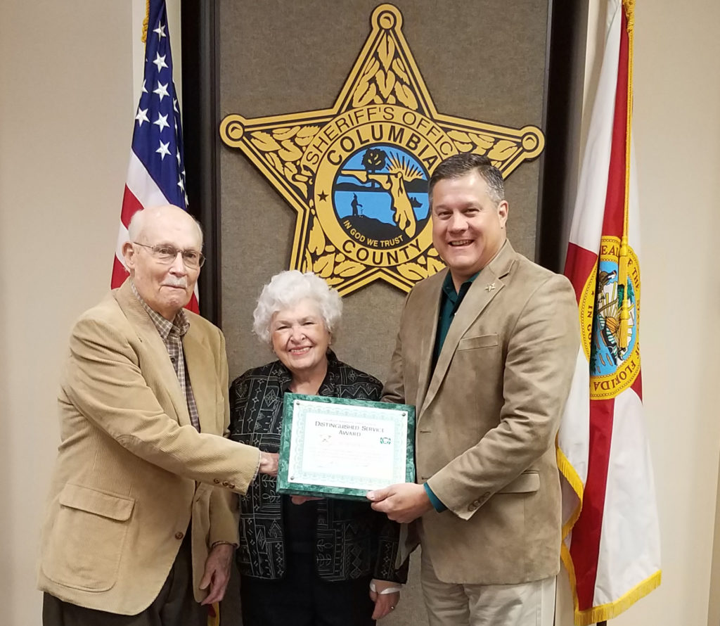 Local Couple Receives 50 Year Plaque